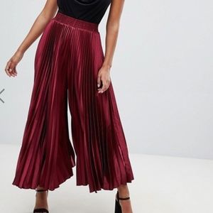 As NEW! CLUB L London Pleated Satin-feel Culottes